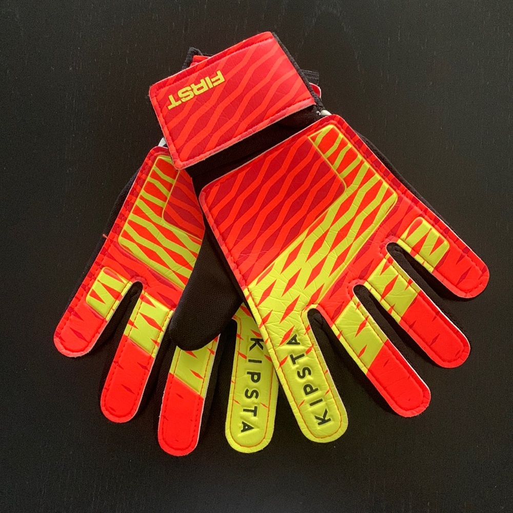 Kipsta First Soccer Goalkeeper Gloves